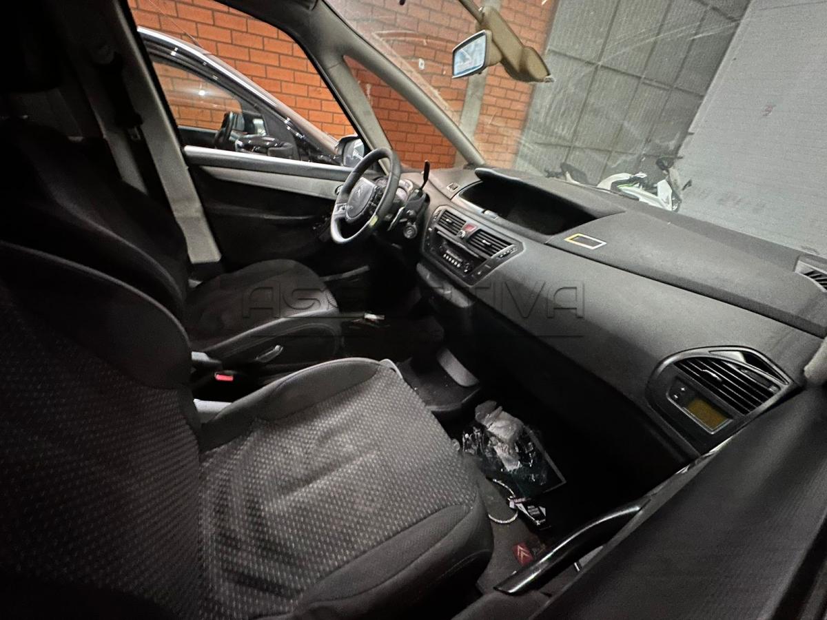 Veículo Citroen - C4