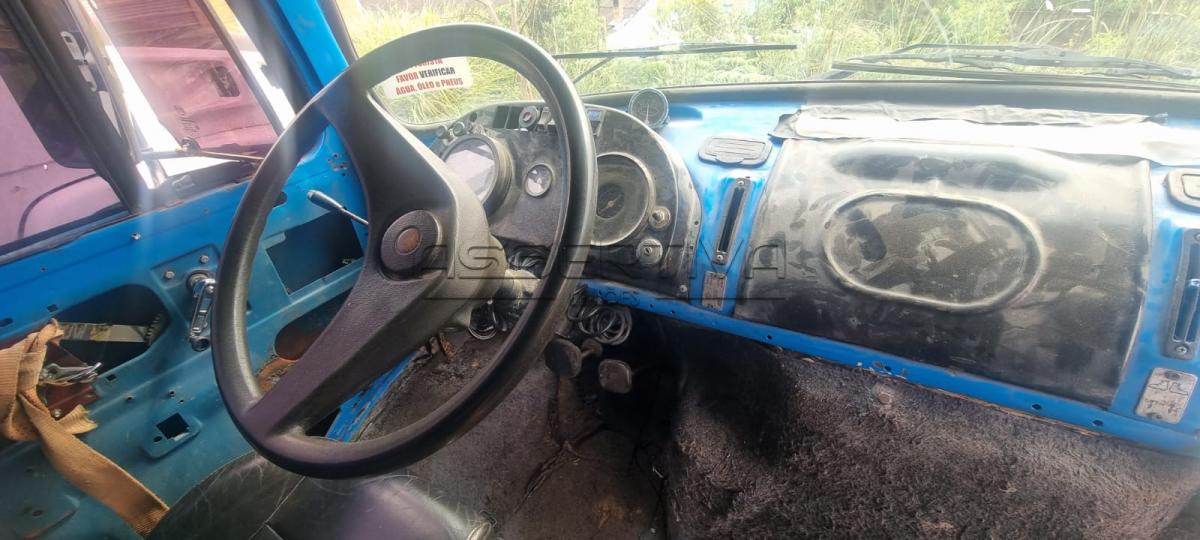 Veículo Mercedes Benz/LA mod. 1113