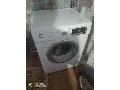 Máquina de lavar faz-tudo, Electrolux, 11kg, Essencial-Care