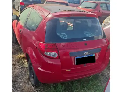 Veículo Ford, modelo Ka Flex.