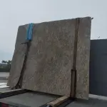 01 CHAPA MÁRMORE MEDINDO 1,66M X 2,00M